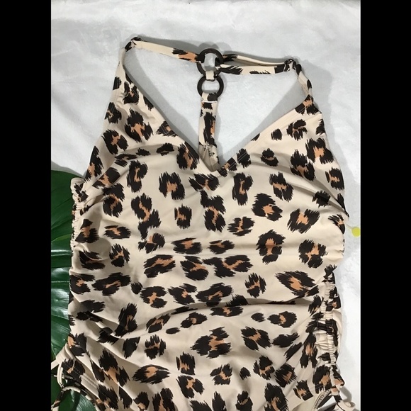 NEW $35 Kona Sol Animal Print‎ Tortoise Ring One Piece Swimsuit [ Medium ] - Picture 4 of 12